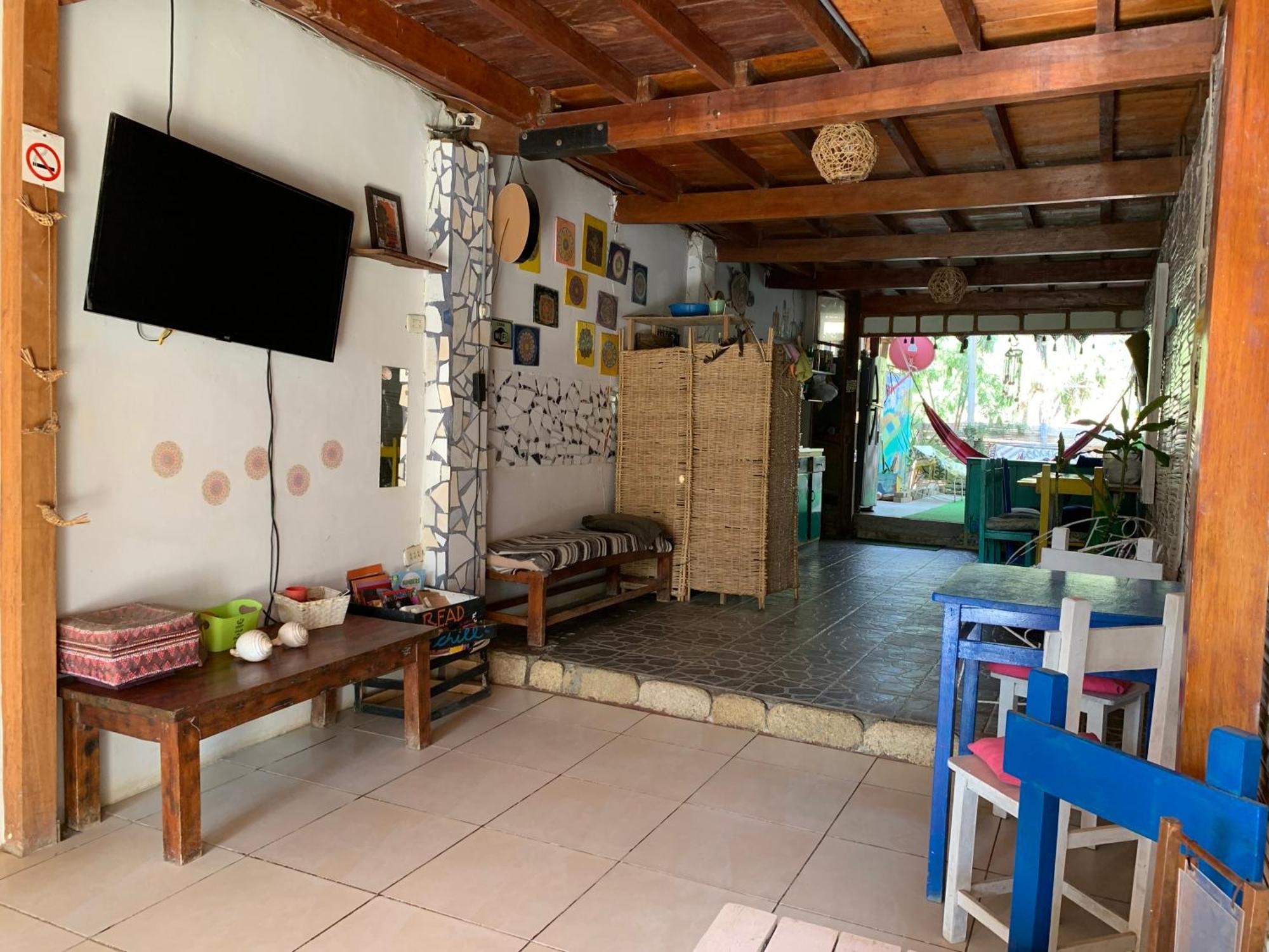 Wiracocha Hostal Манкора Екстериор снимка